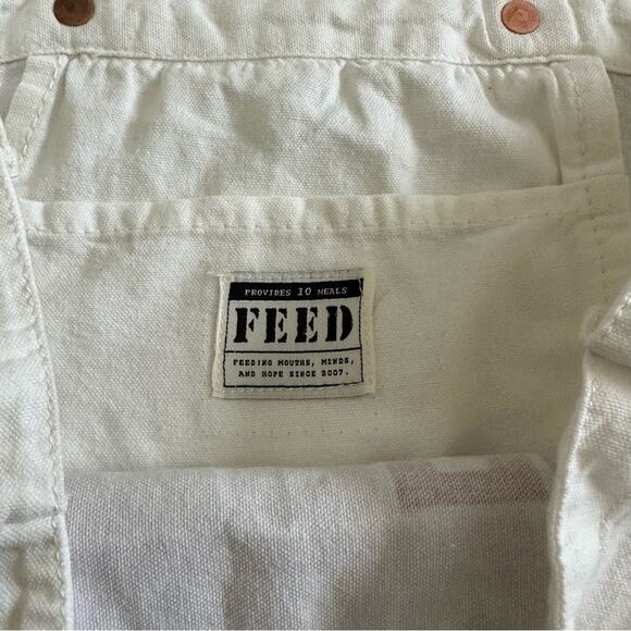 FEED Brave Queen Equal Voice Women Organic Cotton Tote Bag - Picture 4 of 7